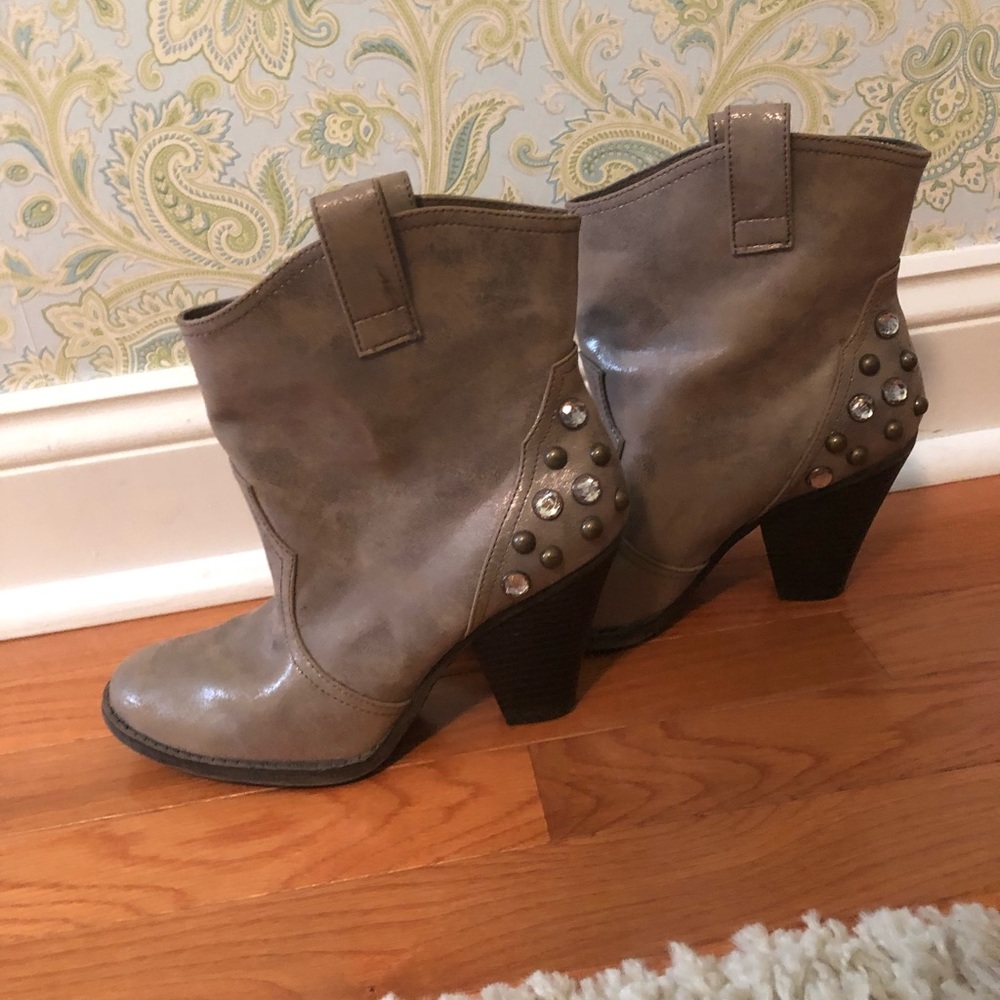 Ankle height cowgirl boots